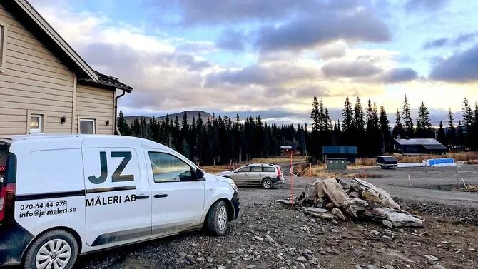 30 års erfarenhet inom måleri ger trygghet för fastighetsägare